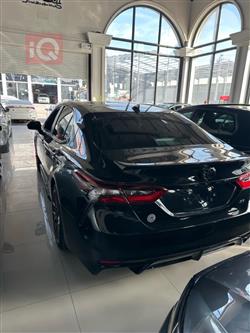 تۆیۆتا کامری